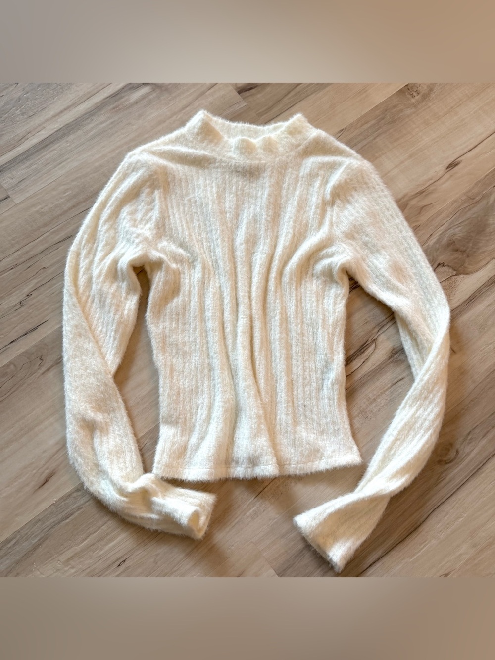 Hollister Soft Ribbed Cream Mock-neck Long-Sleeve Sweater
